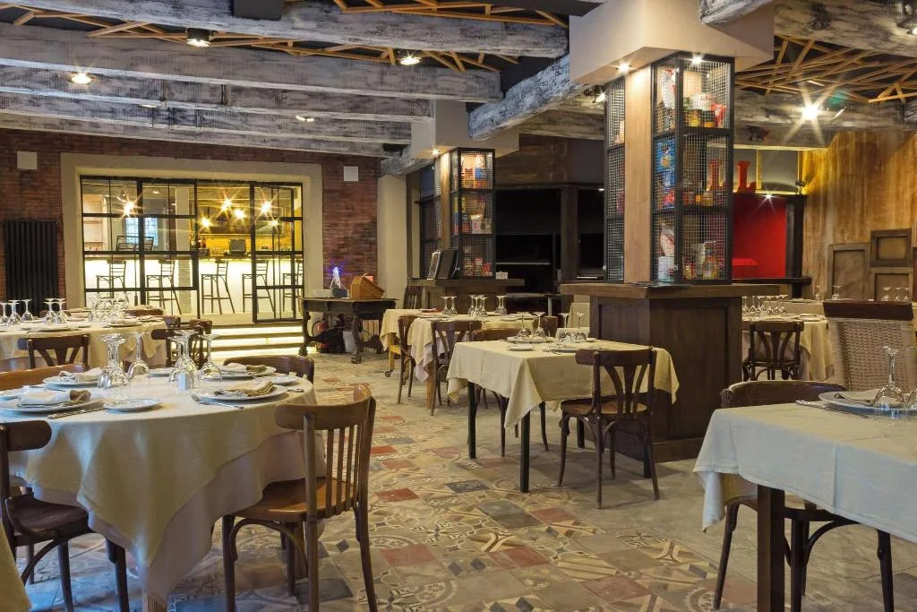 Restaurant, Cueva del Fraile, Madrid