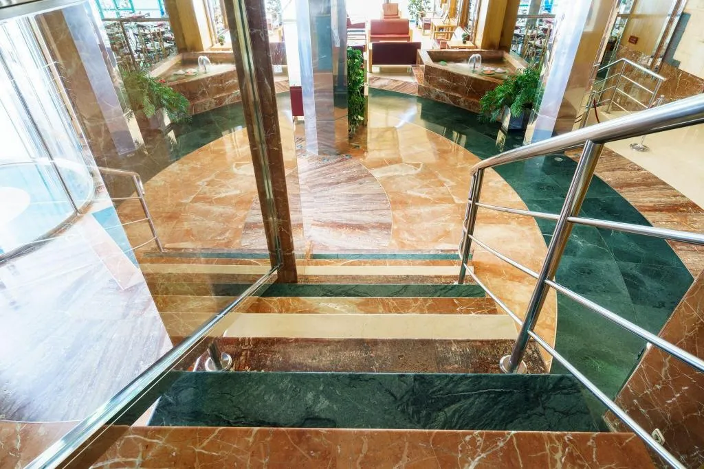 Lobby, Isabel, Costa Del Sol