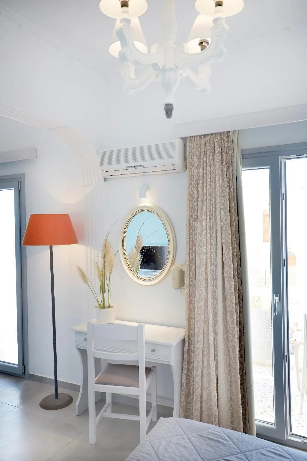 Room SUPERIOR Room, Blue Sea, Santorini
