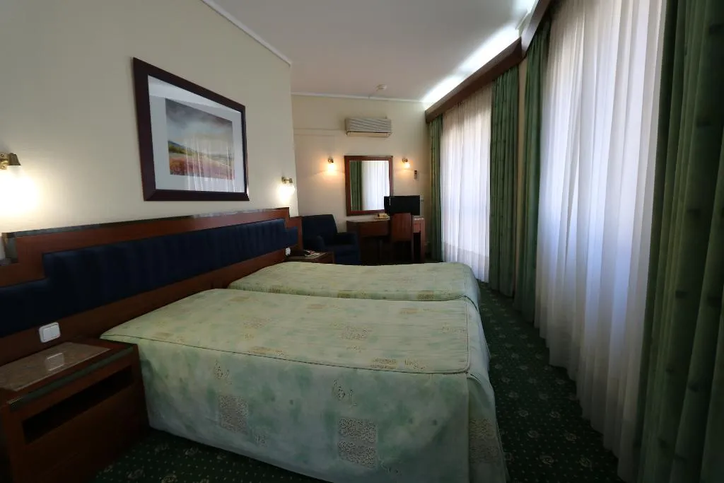 SUITE CAPACITY 2 Room, Imperial, Porto