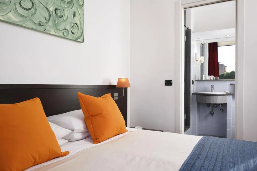 Room, Colosseo Panorama, Naples