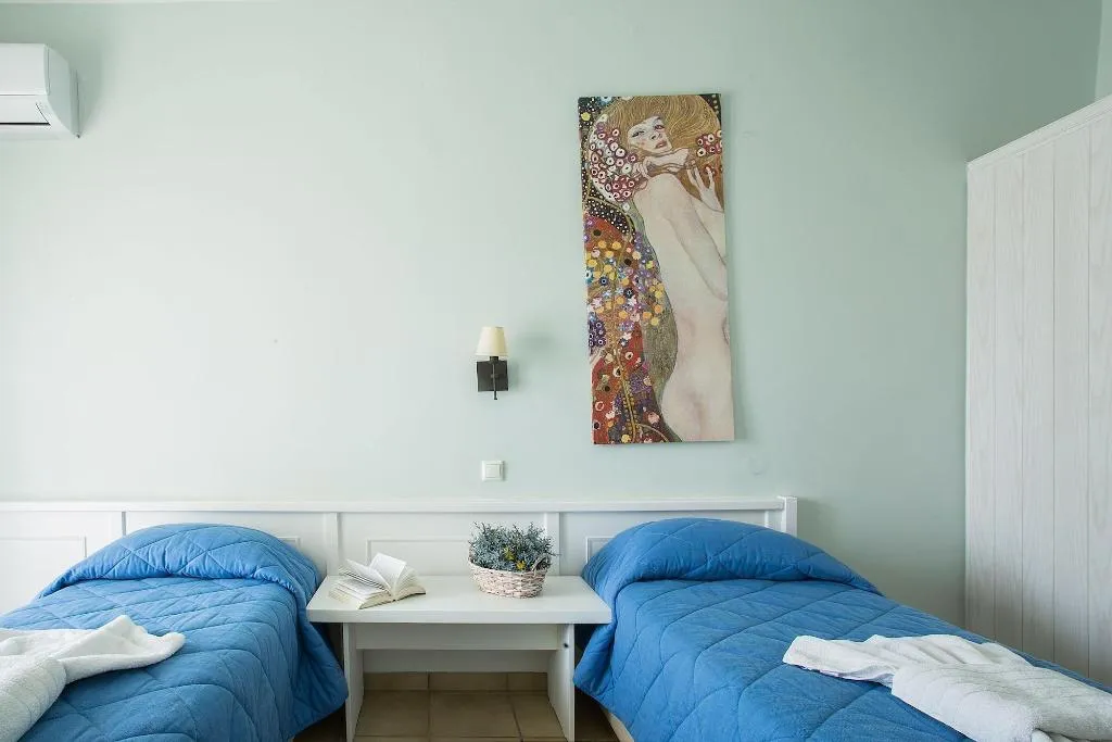 Room, Spiti Prifti, Corfu