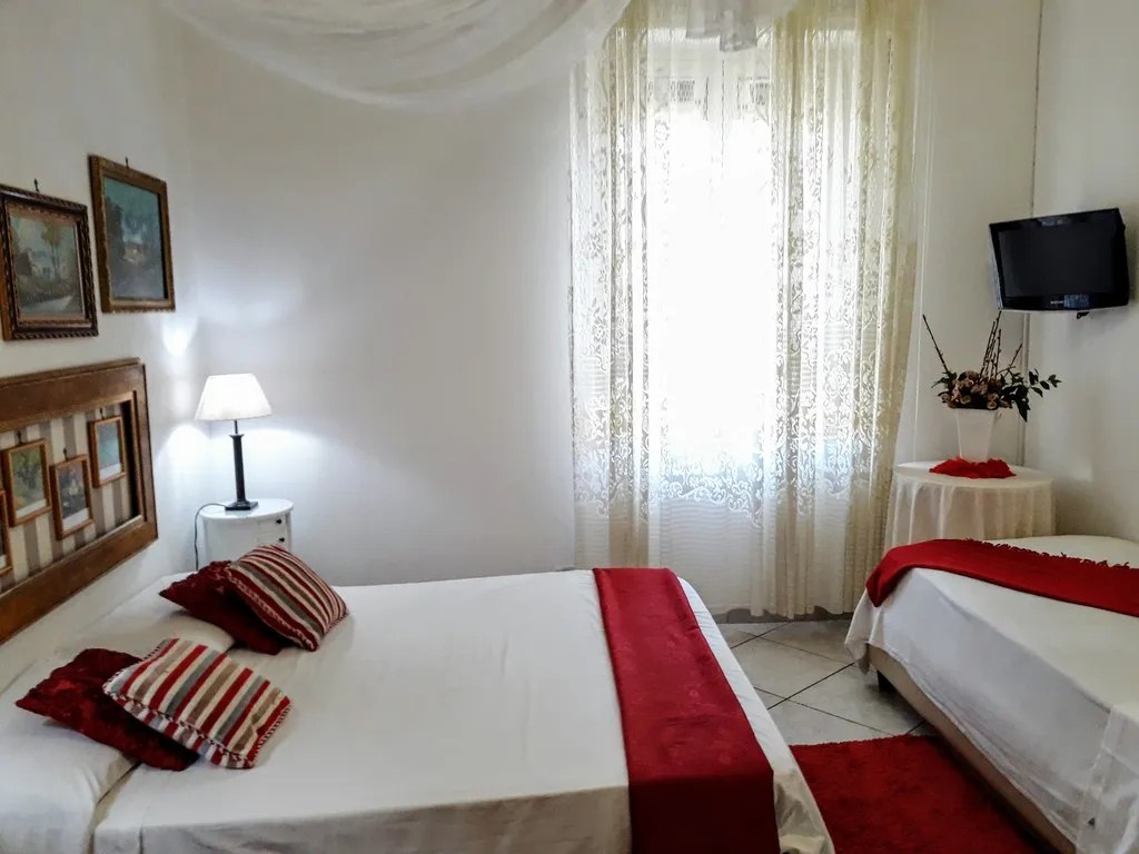 TRIPLE STANDARD Room, Hotel Europeo City Break, Naples