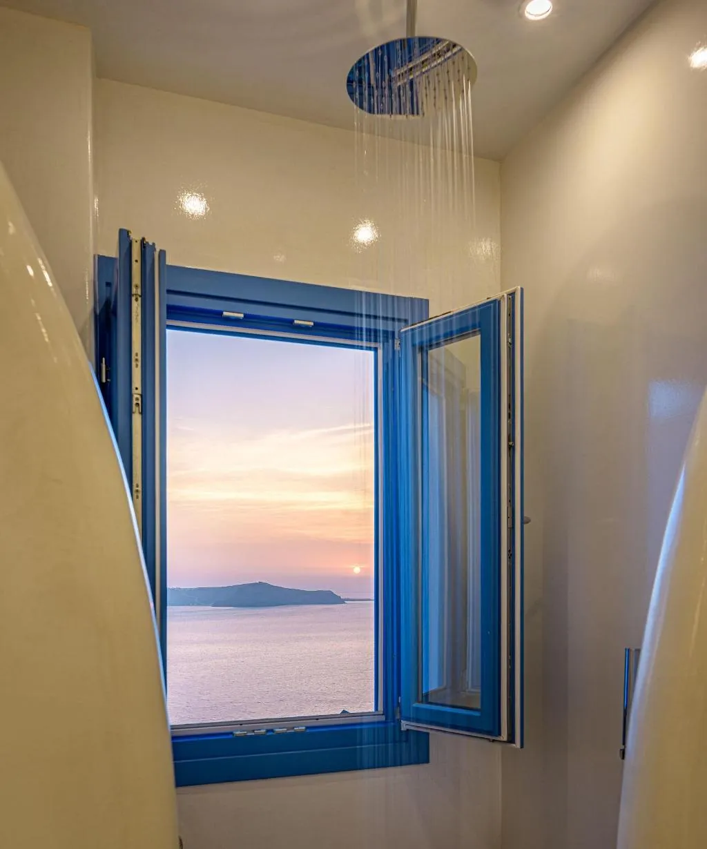 Room, Golden Grey Goose, Santorini
