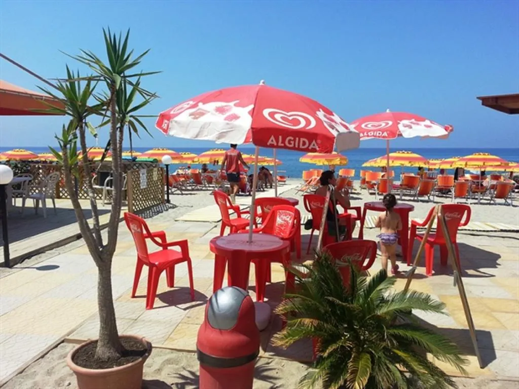 Beach, Viola Palace Hotel, Catania