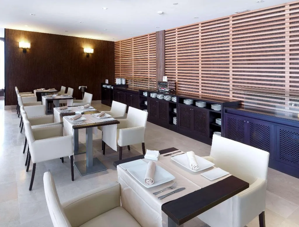 Restaurant, NH Campo de Gibraltar, Costa Del Sol
