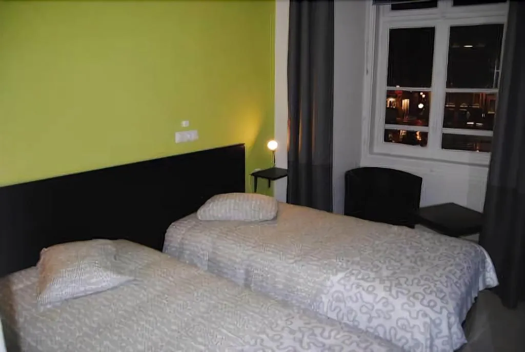 Room, Pensão Beira Minho, Lisbon