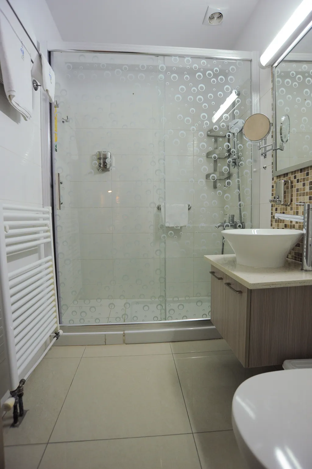 SUITE CAPACITY 1 Room, Frixos Suites Hotel Apts, Cyprus
