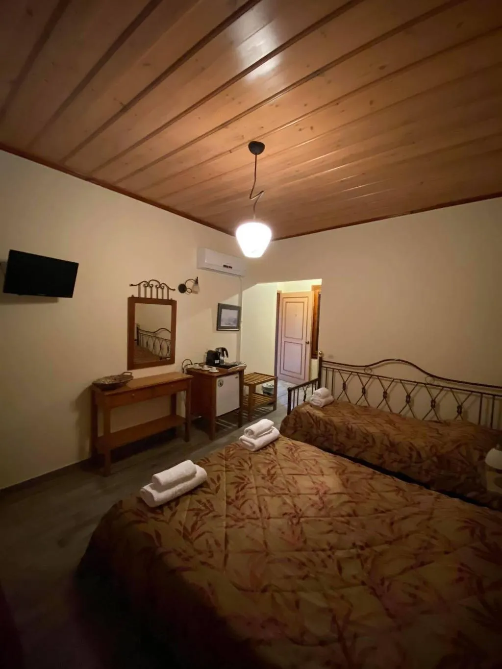 Room, Helena Hotel, Crete