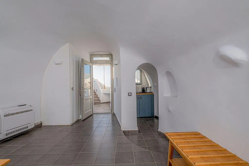 Room, Unique Suites, Santorini