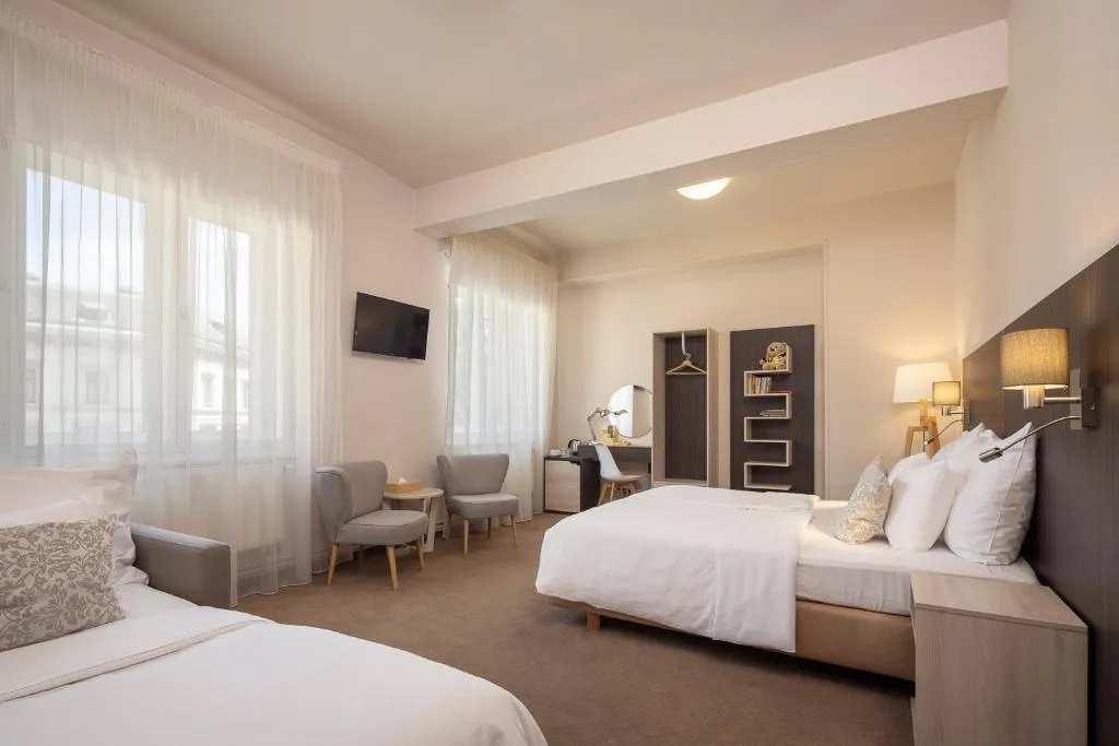 TRIPLE SUPERIOR Room, Pytloun Kampa Garden Hotel Prague, Prague