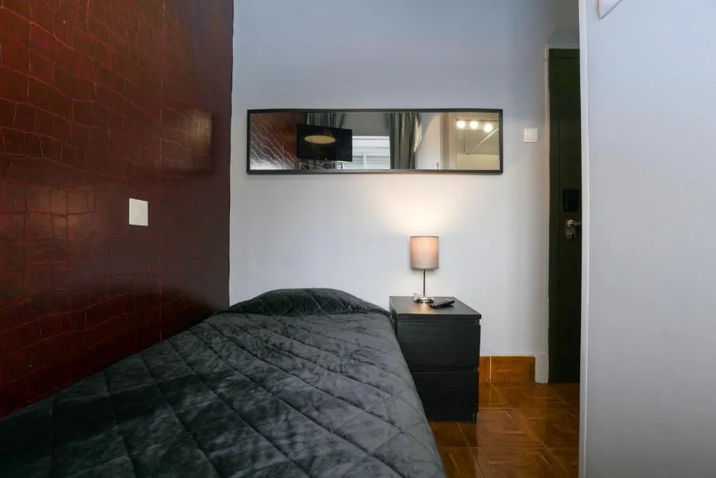 SINGLE STANDARD Room, V Dinastia, Lisbon