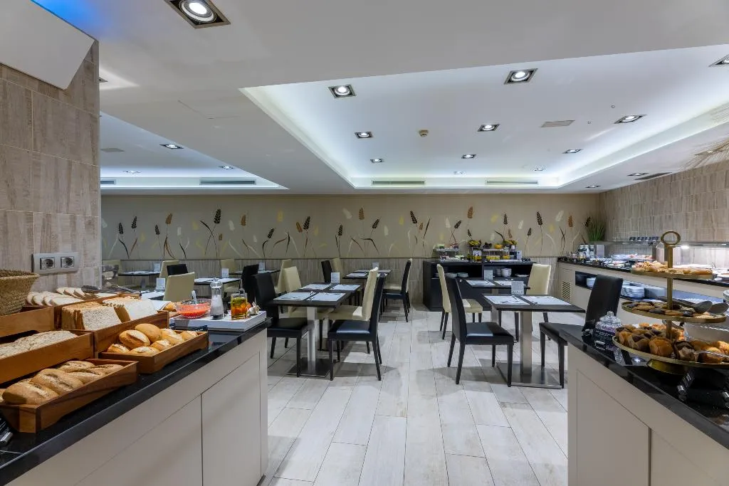 Restaurant, Lyon, Barcelona