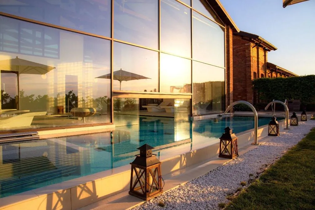 Sports and Entertainment, JW Venice, Venice