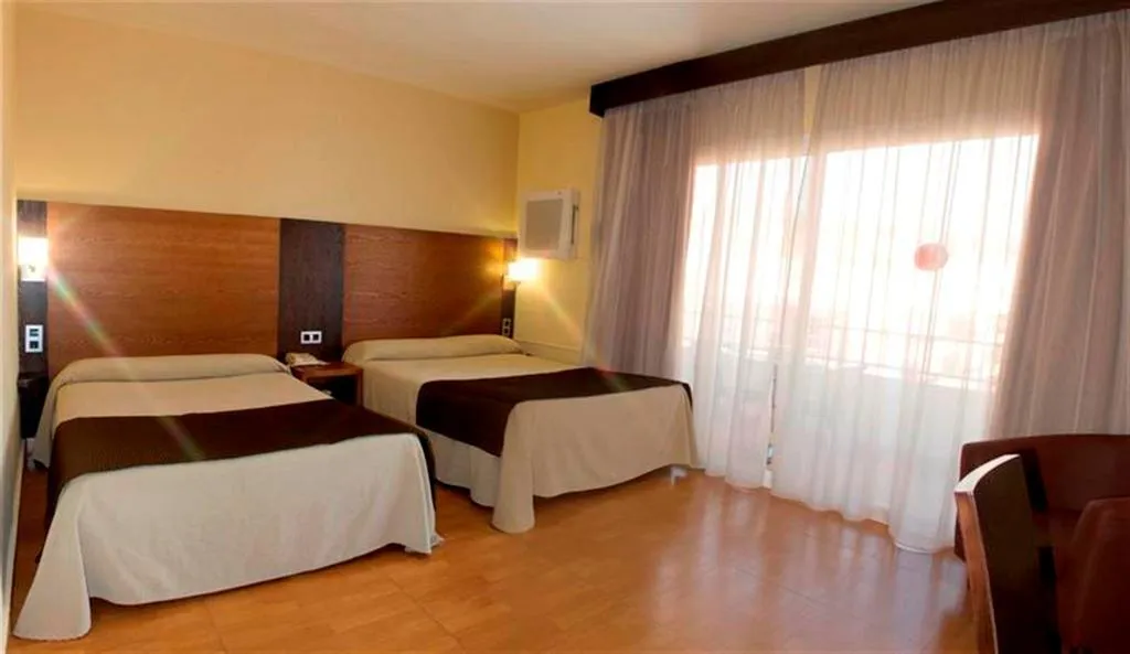 QUADRUPLE STANDARD Room, Rincon Sol, Costa Del Sol