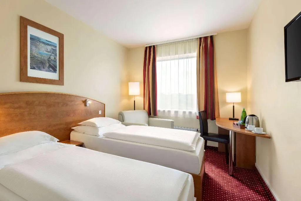 TWIN COMFORT Room, Amedia Praha Express, Prague