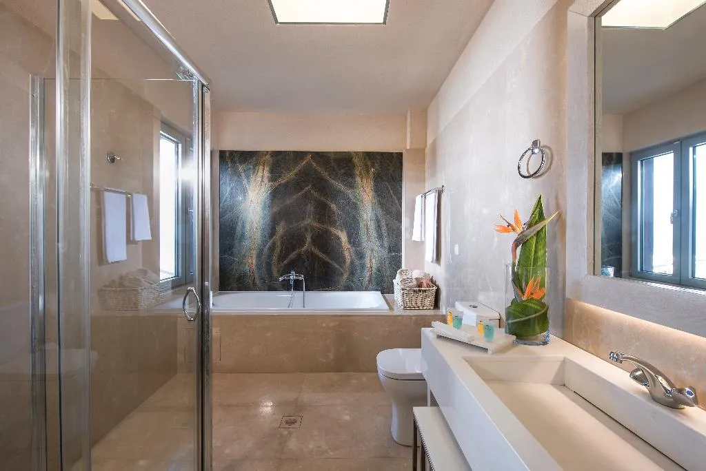 Double or Twin LUXURY SEA VIEW Room, Blue Bay Resort Hotel, Crete