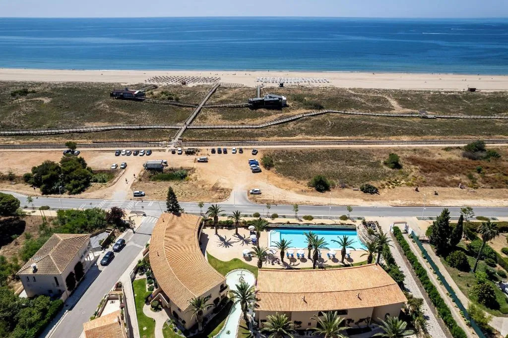 General view, Vila Palmeira, Algarve