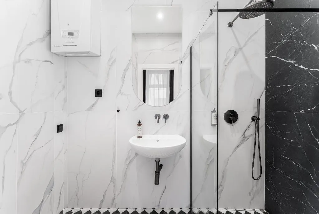 STUDIO STANDARD Room, Erasmus Student Apartments - Krakow Old Town, Krakow