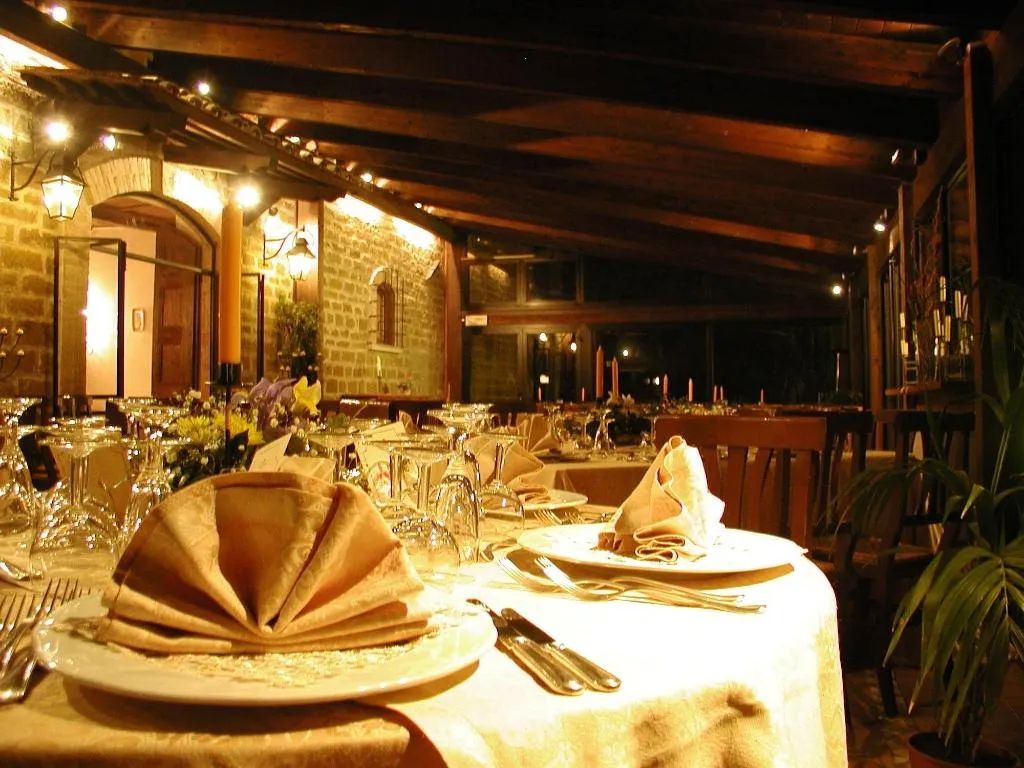 Restaurant, Castello Cortevecchio, Umbria