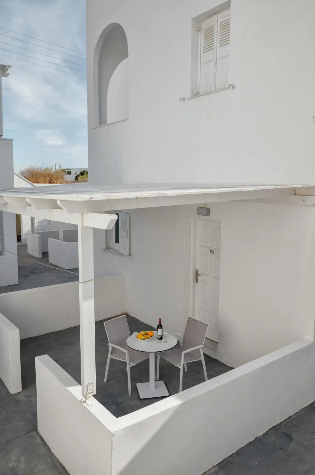 Terrace, Aspro Phos, Santorini