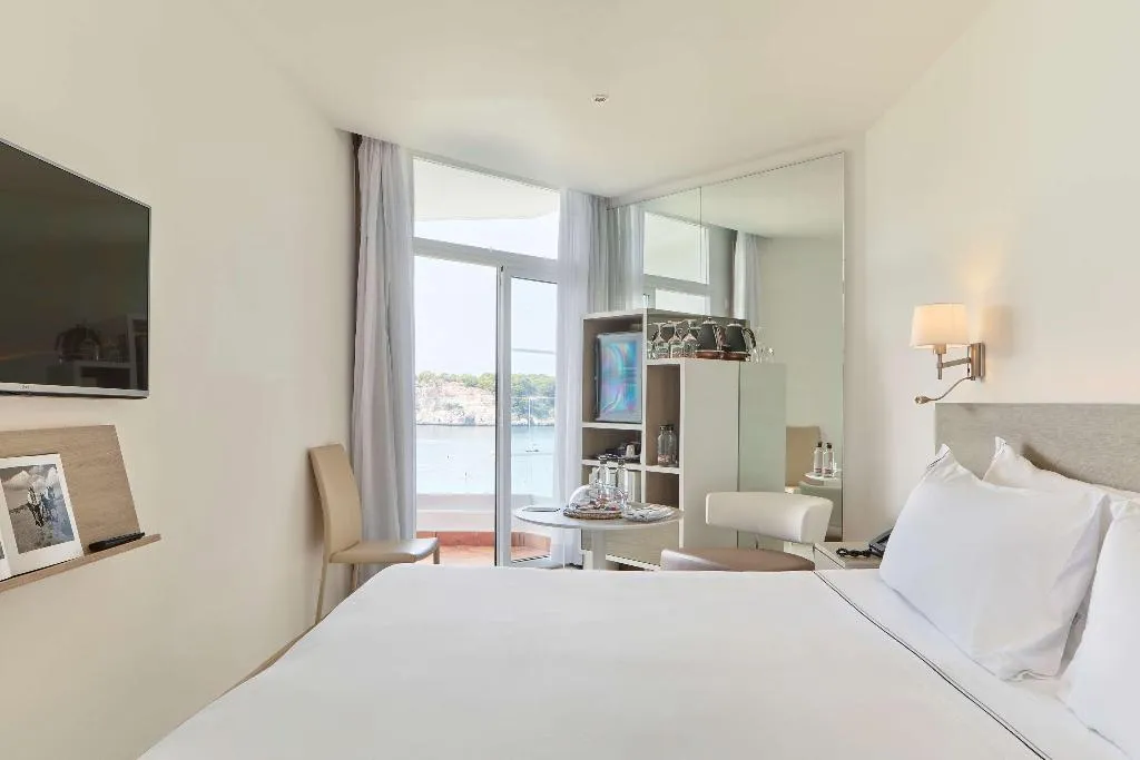 DOUBLE SEA VIEW Room, Meliá Cala Galdana, Menorca