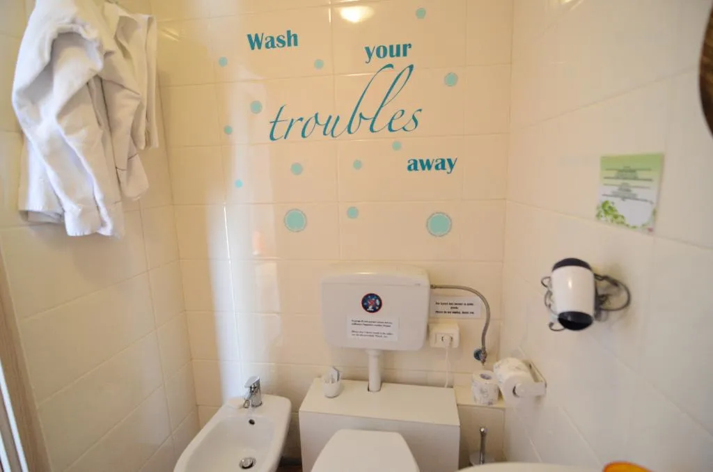 DOUBLE SUPERIOR WITH AIR CONDITIONING Room, B&B Tecla, Naples