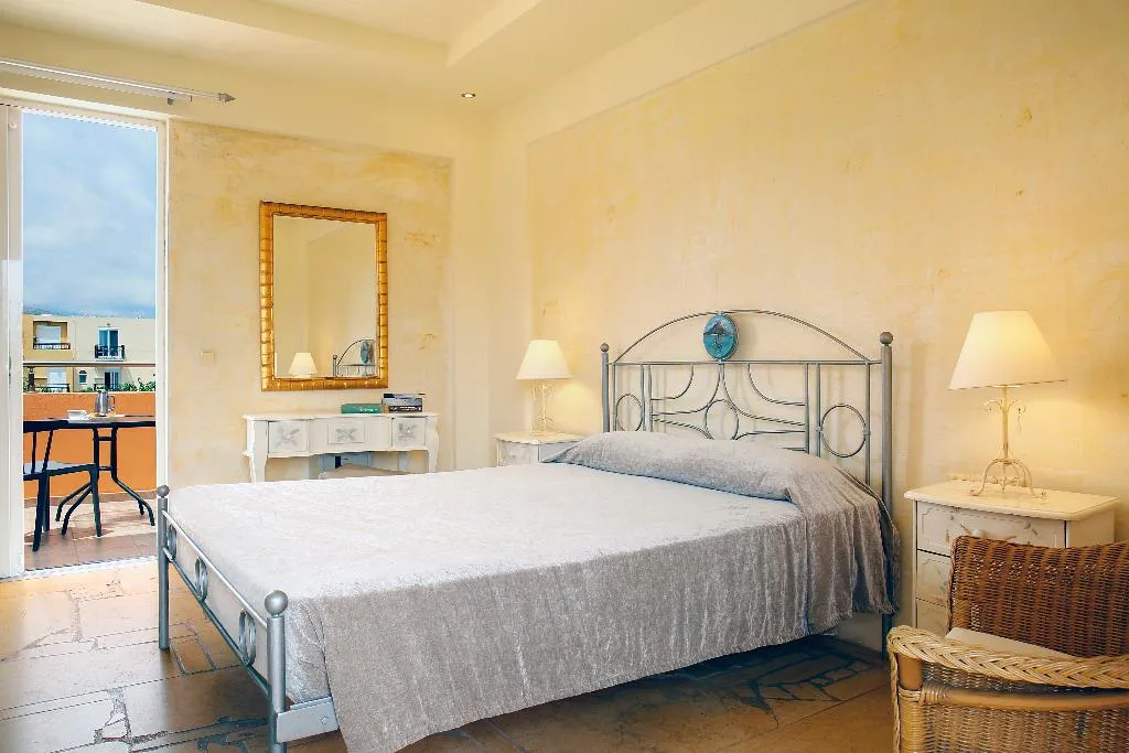 Double or Twin PARTIAL SEA VIEW Room, Orpheas Resort, Crete