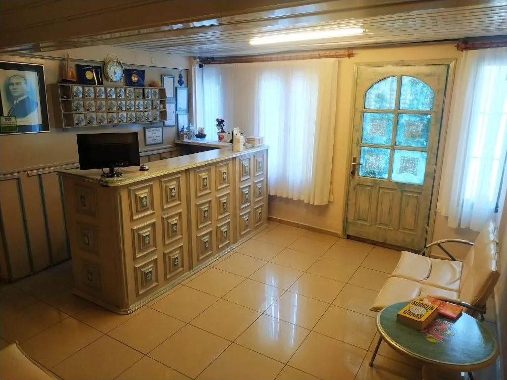 Lobby, Yalcin Hotel, Izmir