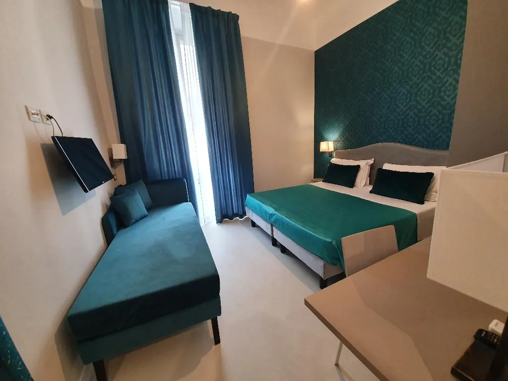 DOUBLE DELUXE Room, Maxim Axial, Florence