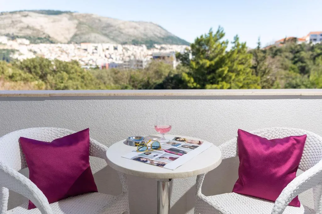 APARTMENT TWO BEDROOMS Room, Villa Erna, Dubrovnik