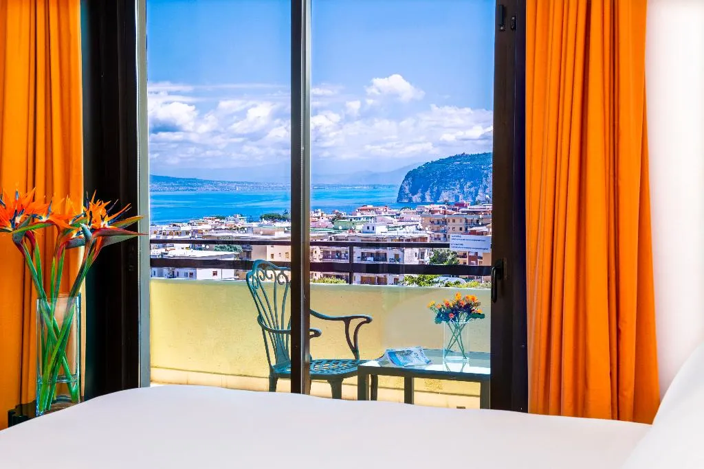 Double or Twin SEA VIEW Room, Hilton Sorrento Palace, Naples