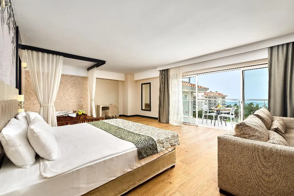 SUITE STANDARD Room, Seaden Sea World Resort & Spa, Antalya