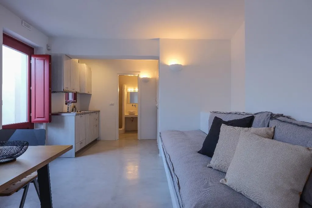 Room, Aplada Suites, Santorini