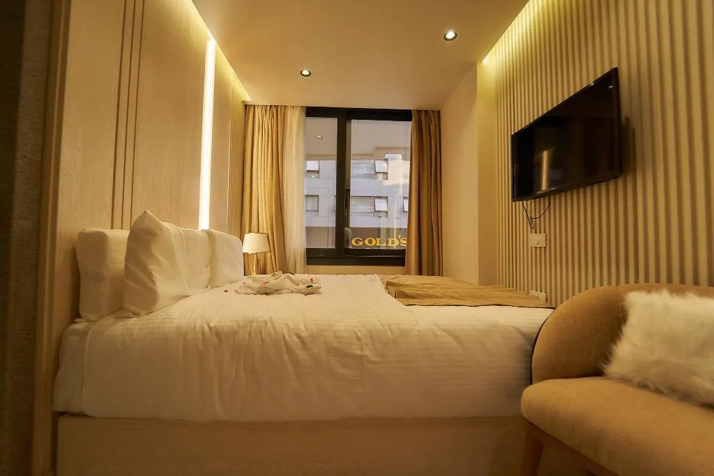 DOUBLE DELUXE Room, Gold's Pyramids Hotel, Cairo