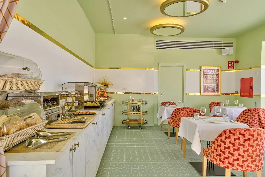 Restaurant, Grand Paradiso, Ibiza