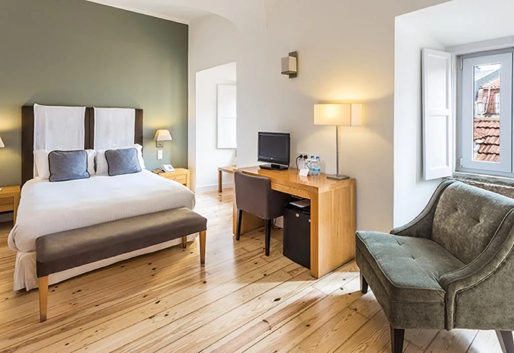 Double or Twin SUPERIOR Room, York House Hotel, Lisbon