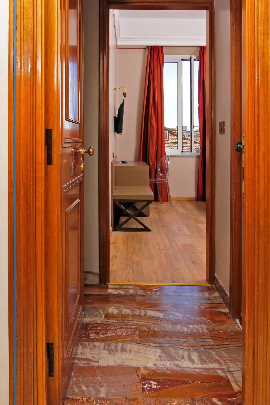 DOUBLE SUPERIOR Room, Hotel Arcangelo, Rome