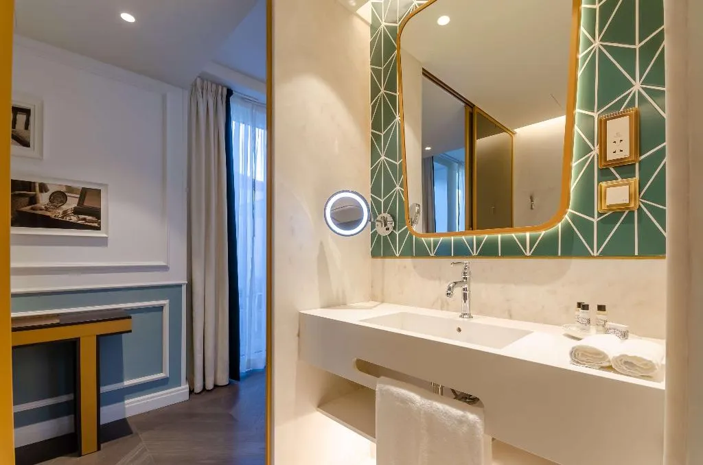 Room, The Emerald House Lisbon, Curio Collection by Hilt, Lisbon