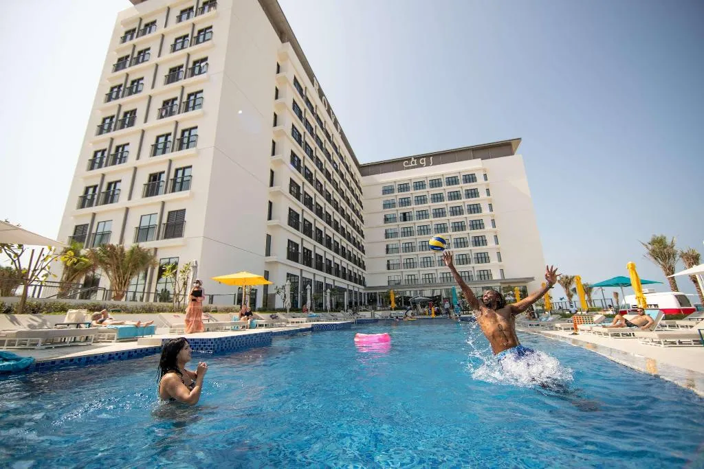 General view, Rove La Mer Beach, Jumeirah, Dubai