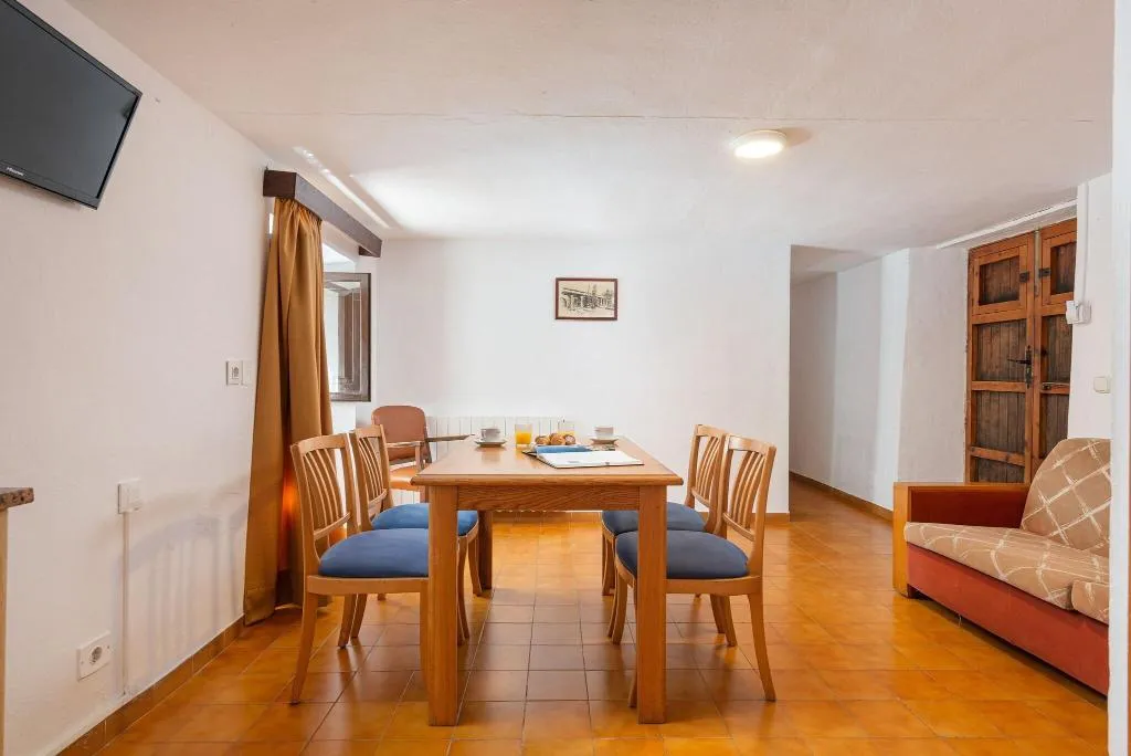APARTMENT CAPACITY 3 Room, Santuario de Lluc, Majorca