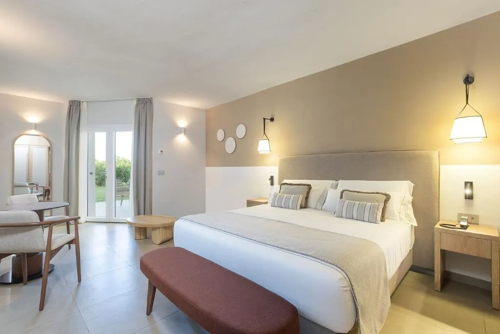 JUNIOR SUITE COMFORT SEA VIEW Room, Mangia’s Sardinia Resort, Olbia