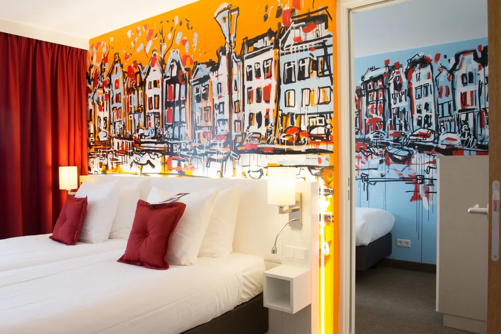 QUADRUPLE STANDARD Room, WestCord Art Hotel Amsterdam 3 stars, Amsterdam