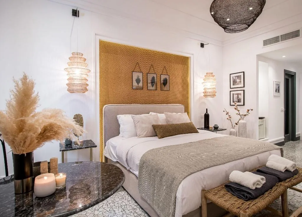 Room, Amelot Art Suites, Santorini