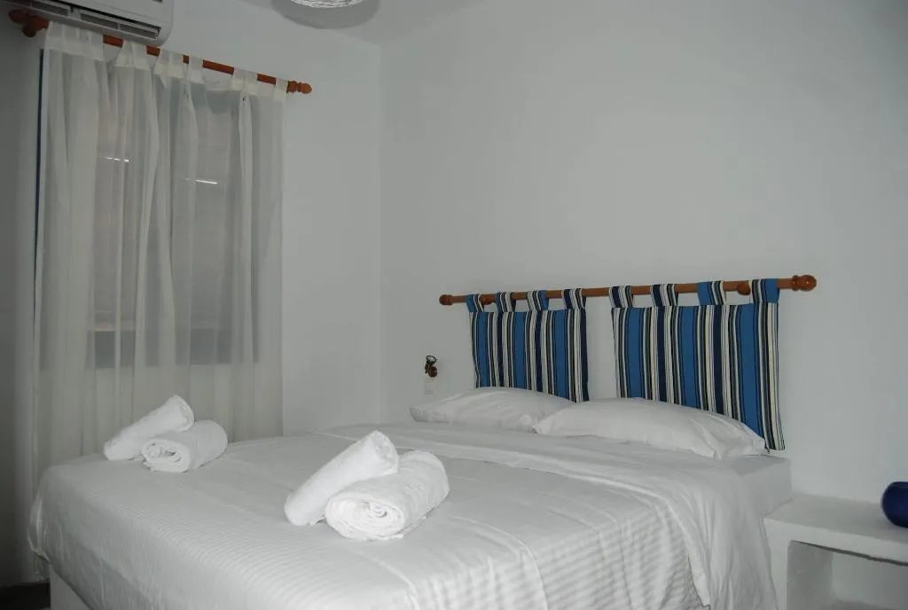 Room, Okirroi Villas and Apts, Crete
