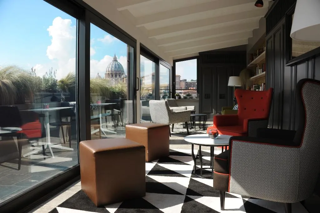 Terrace, Residence Trianon Borgo Pio, Rome