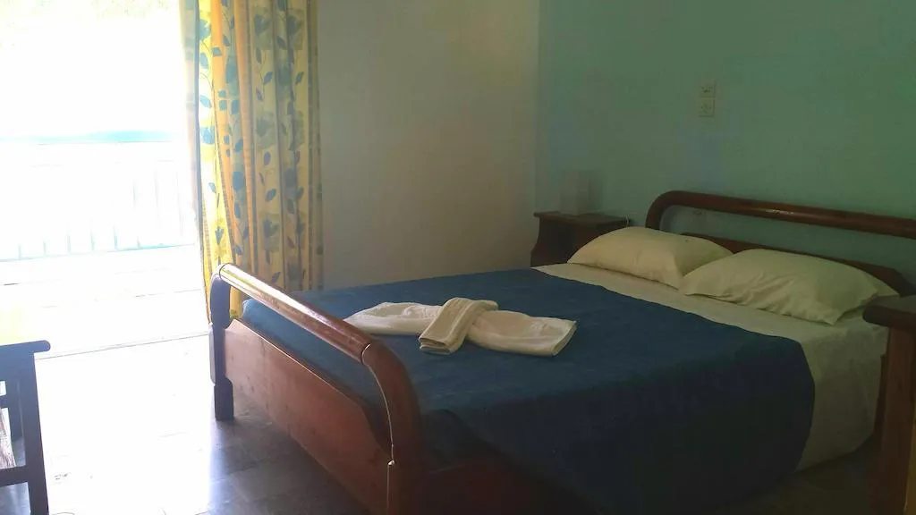 APARTMENT TWO BEDROOMS Room, Corifo Village, Corfu