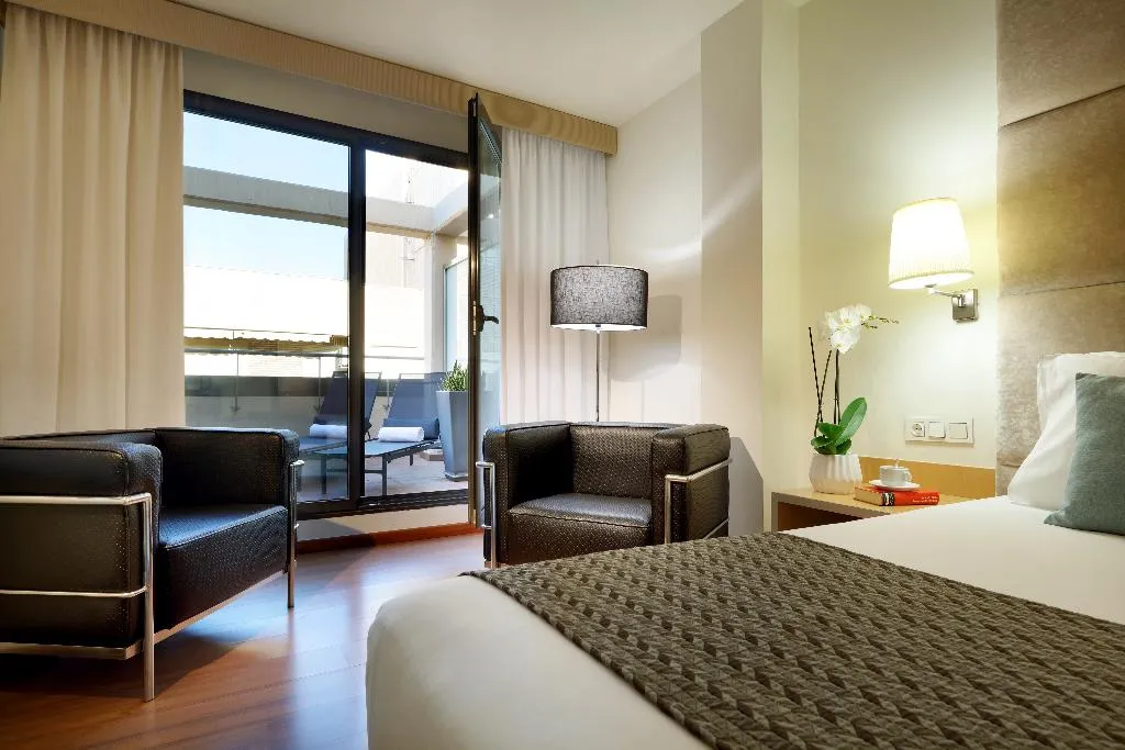 JUNIOR SUITE STANDARD Room, Eurostars Centrum Alicante, Costa Blanca