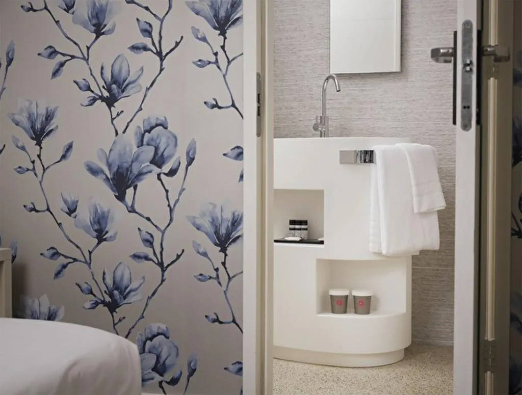 SINGLE SUPERIOR Room, Boutique Hotel Albus Amsterdam, Amsterdam