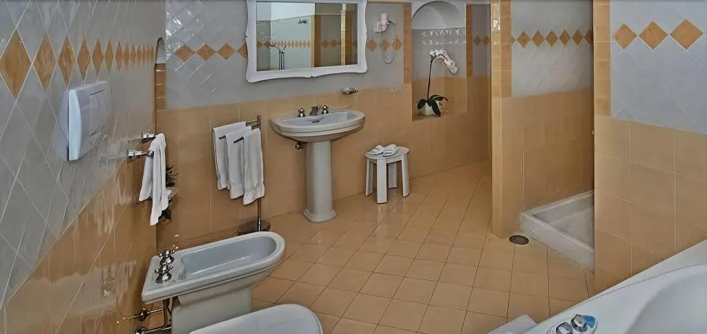 Room, Villa Rosa, Naples